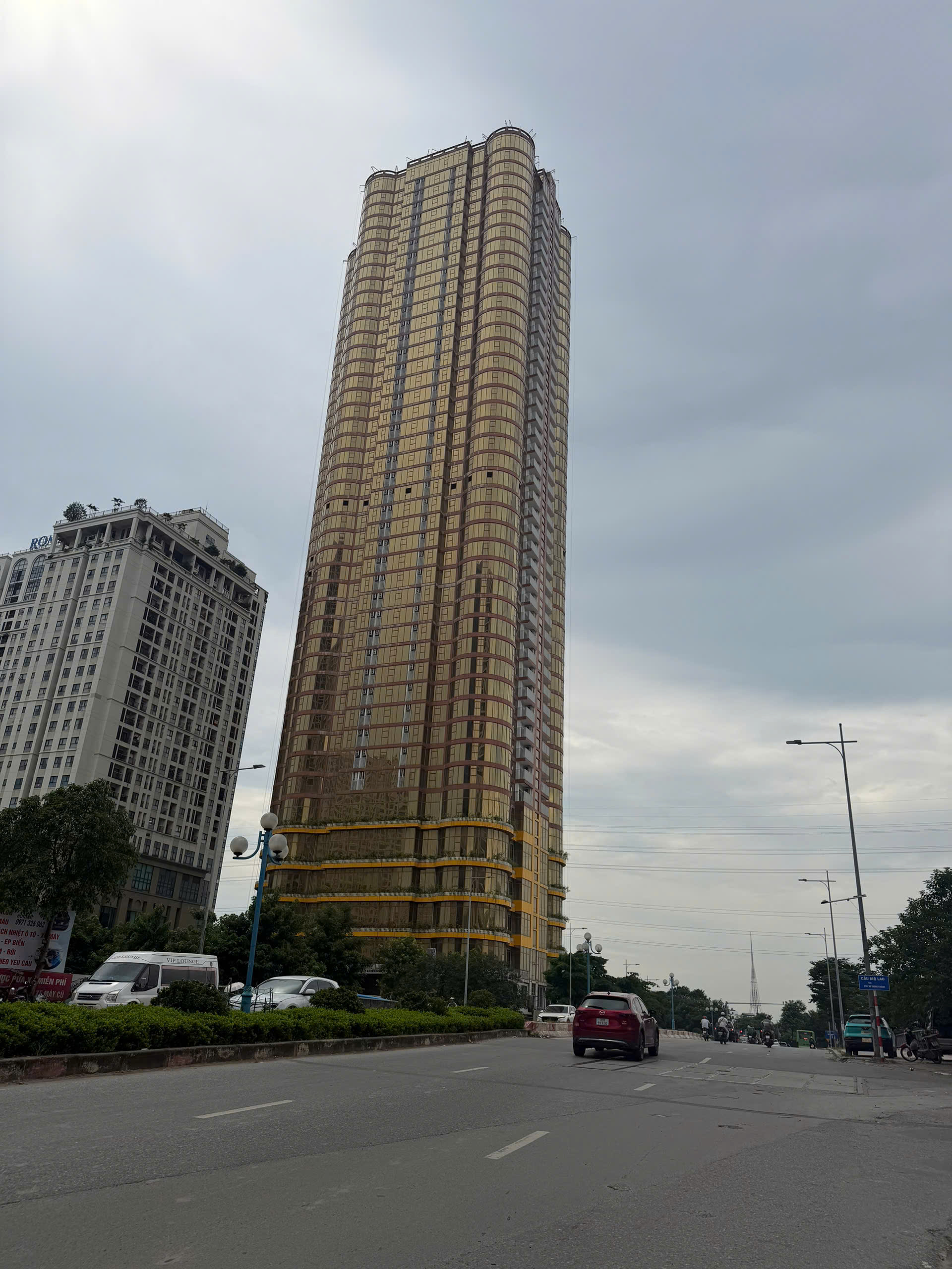 Kính phản quang&nbsp;
